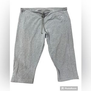 Xl Danskin Now Dry Fit Capri Leggings